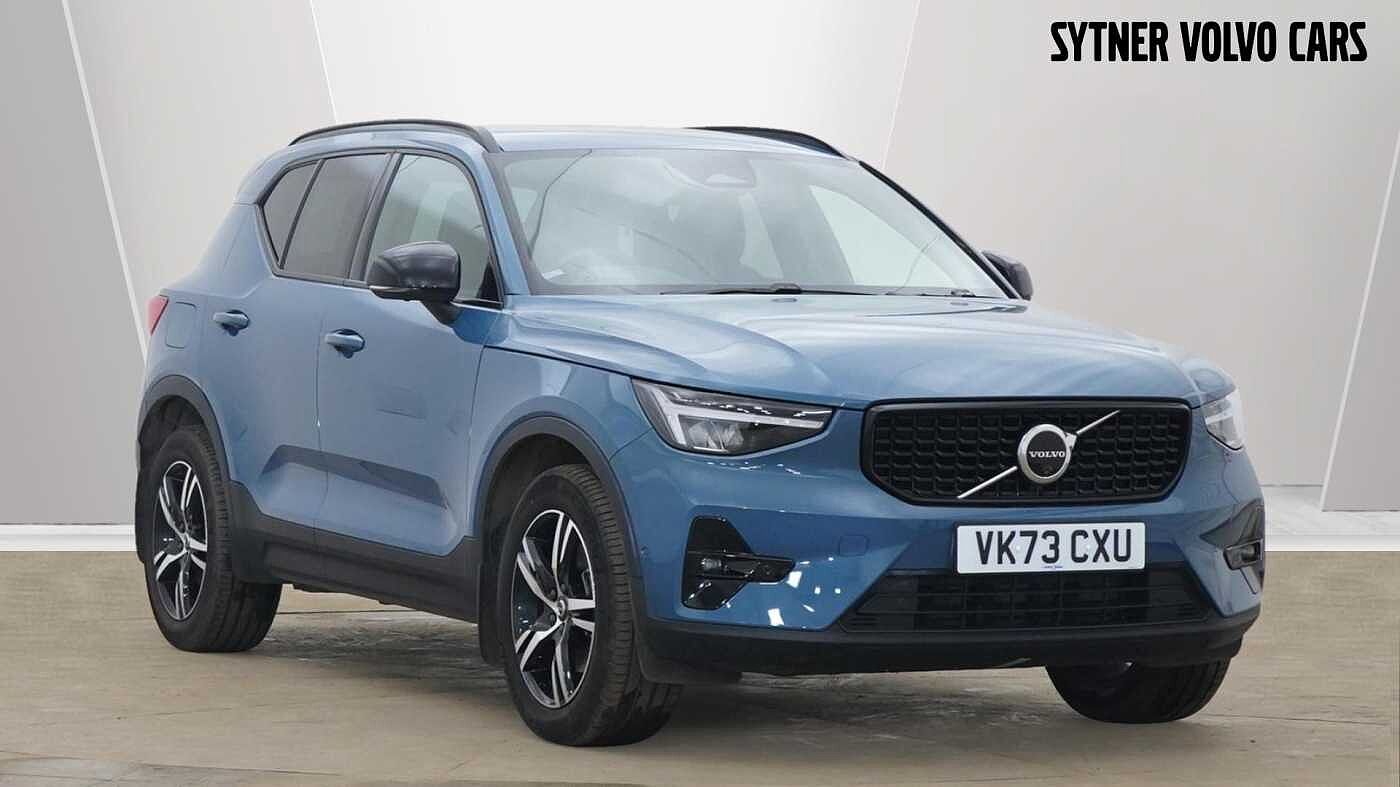 Main listing image - Volvo XC40