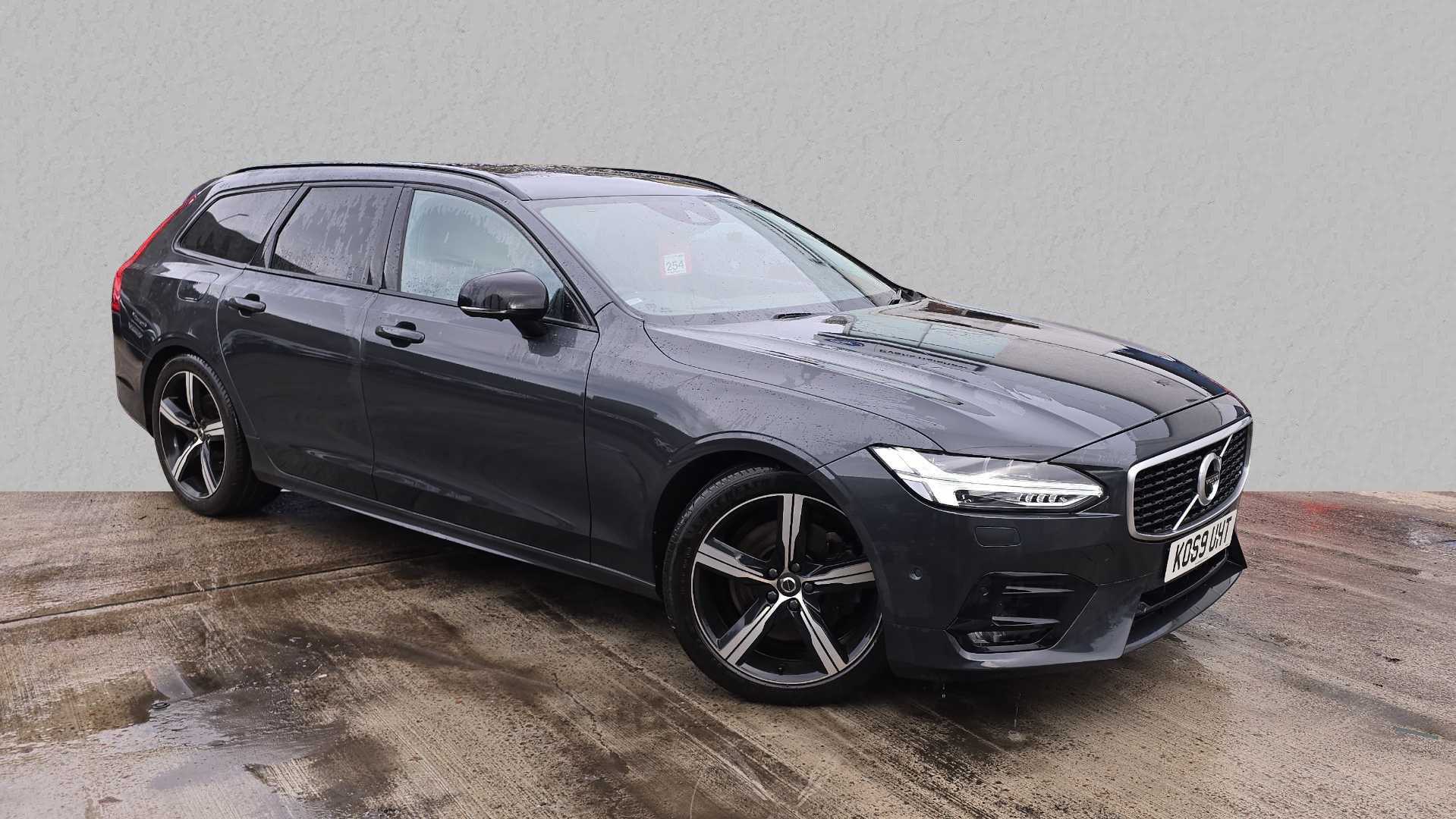 Main listing image - Volvo V90