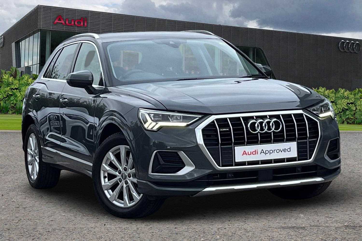 Main listing image - Audi Q3