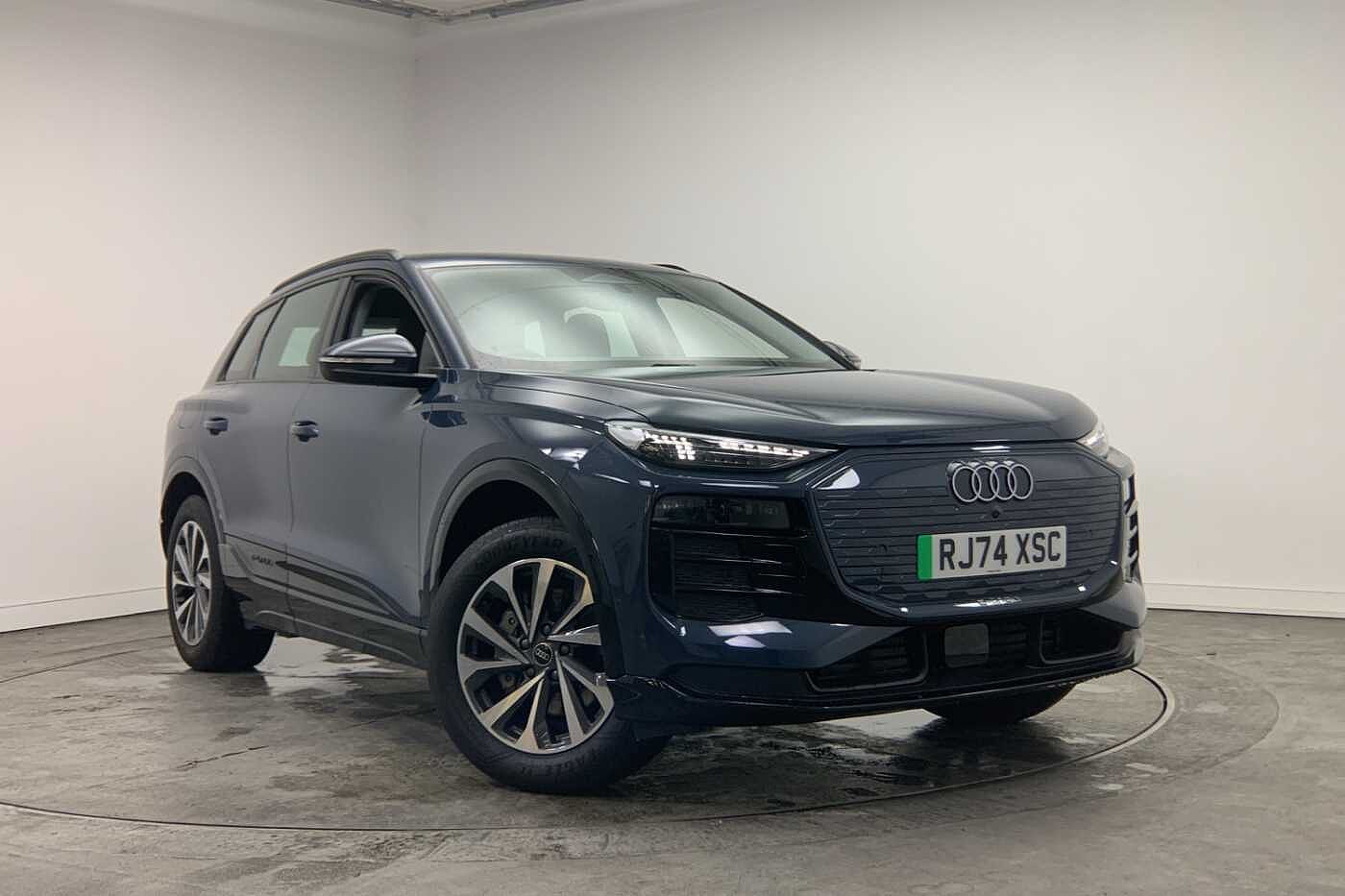 Main listing image - Audi Q6
