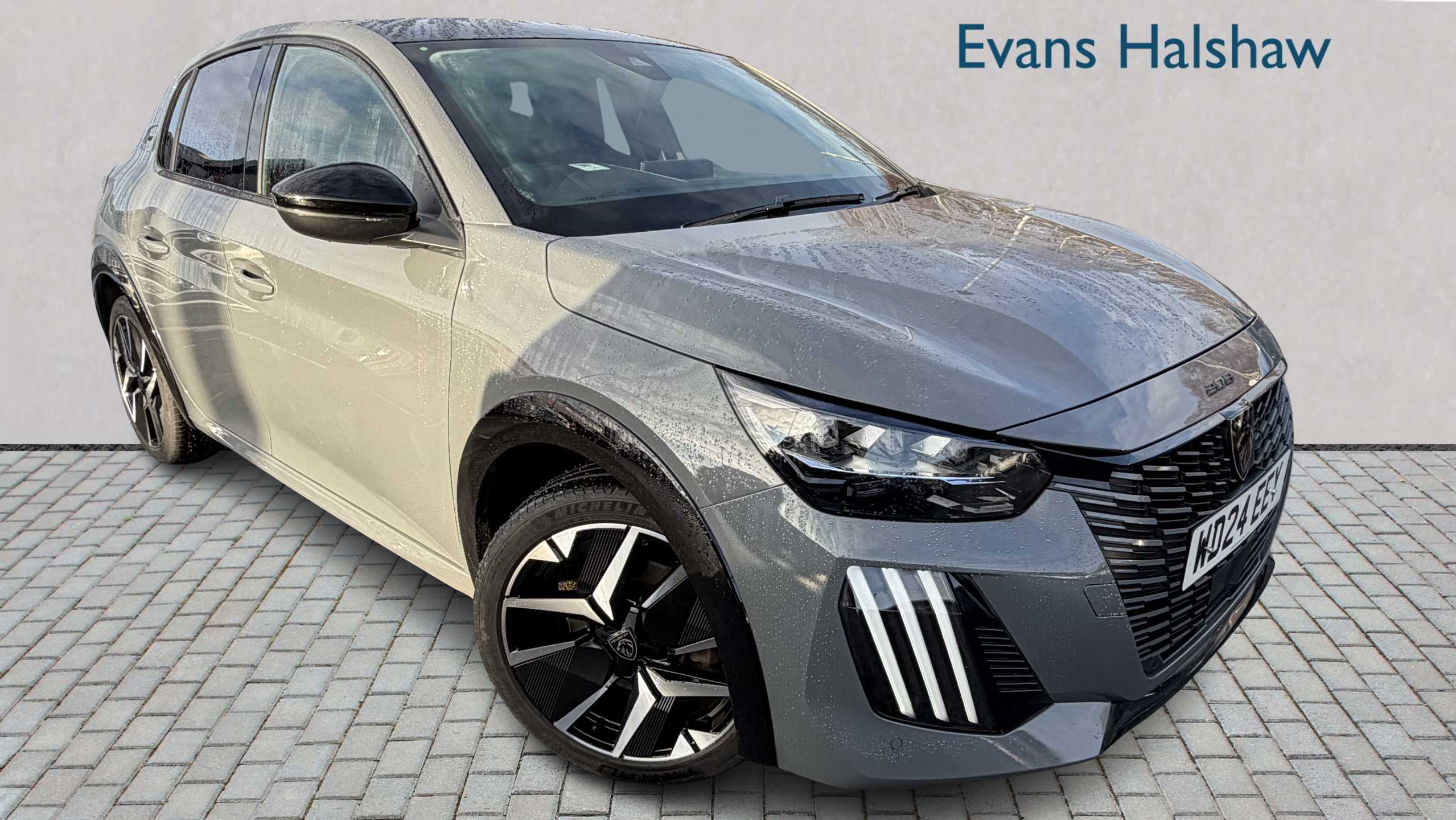 Main listing image - Peugeot 208