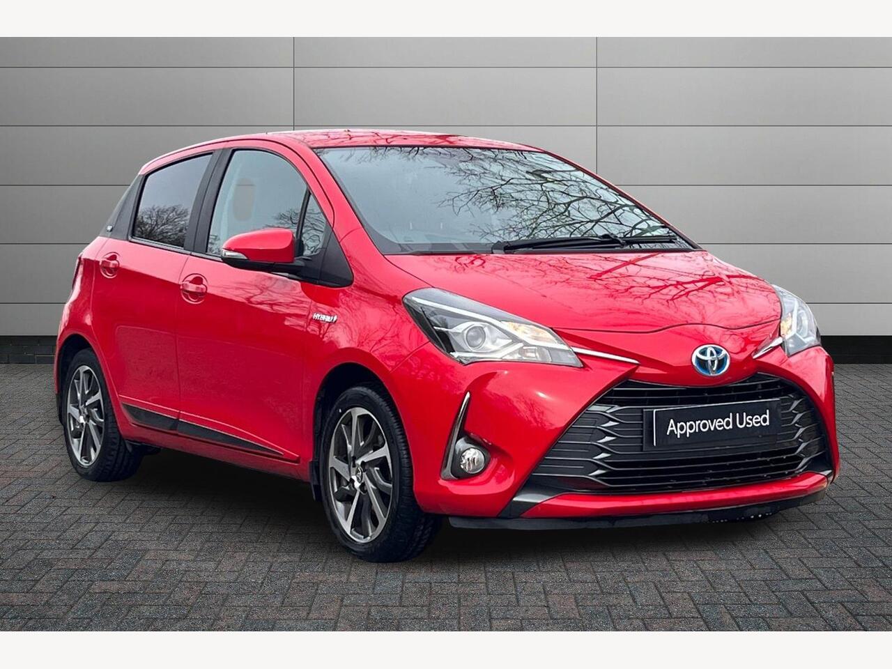 Main listing image - Toyota Yaris