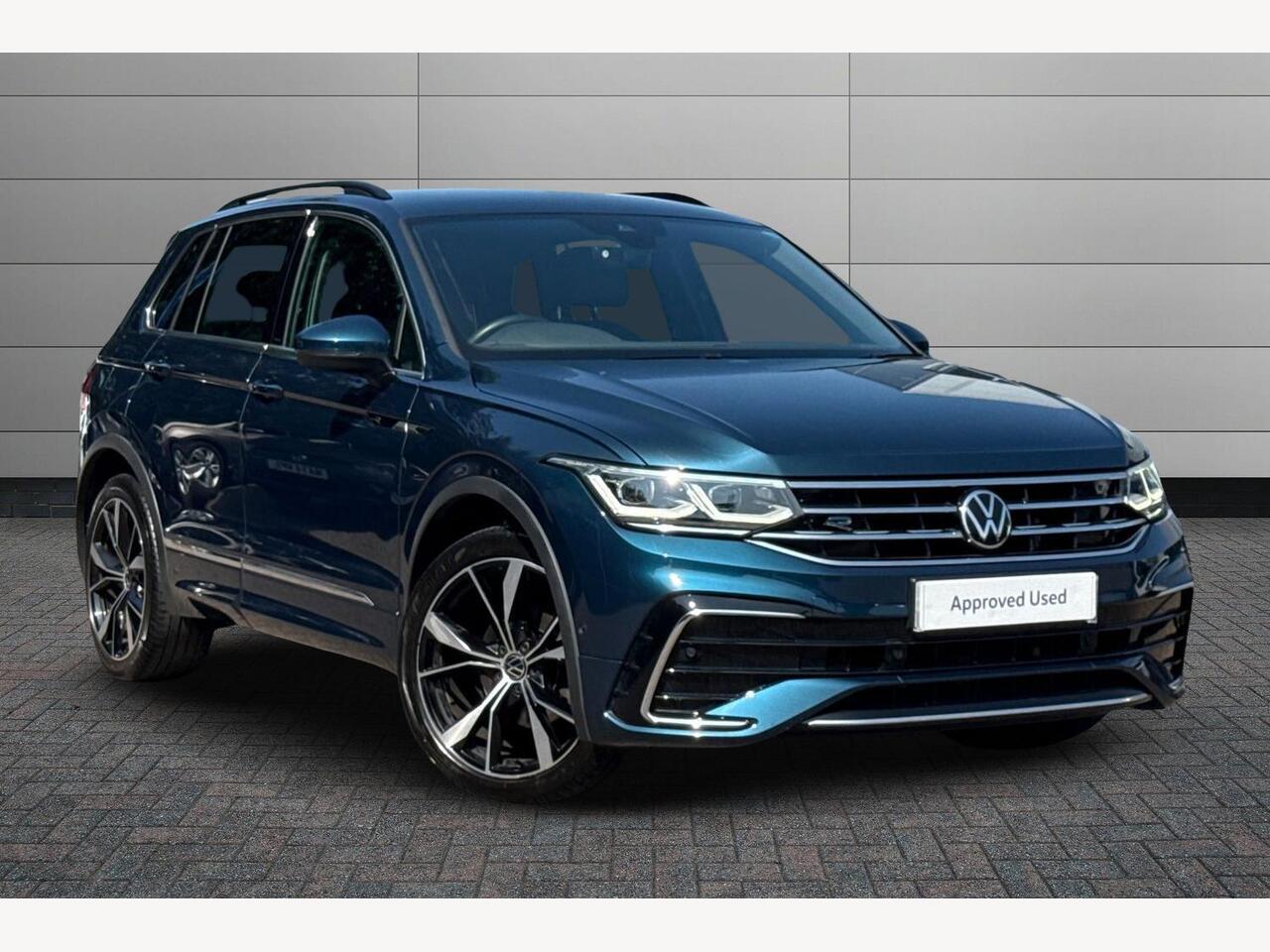 Main listing image - Volkswagen Tiguan