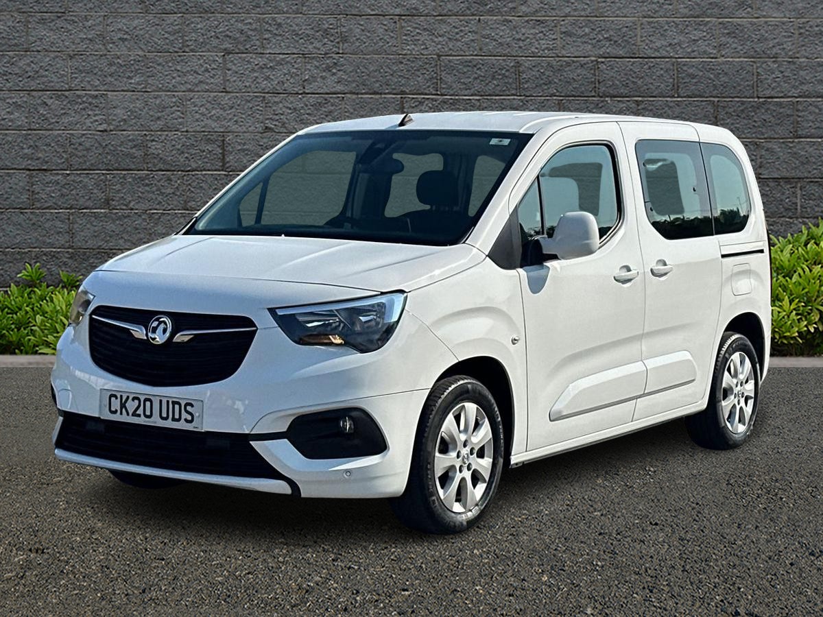 Main listing image - Vauxhall Combo Life