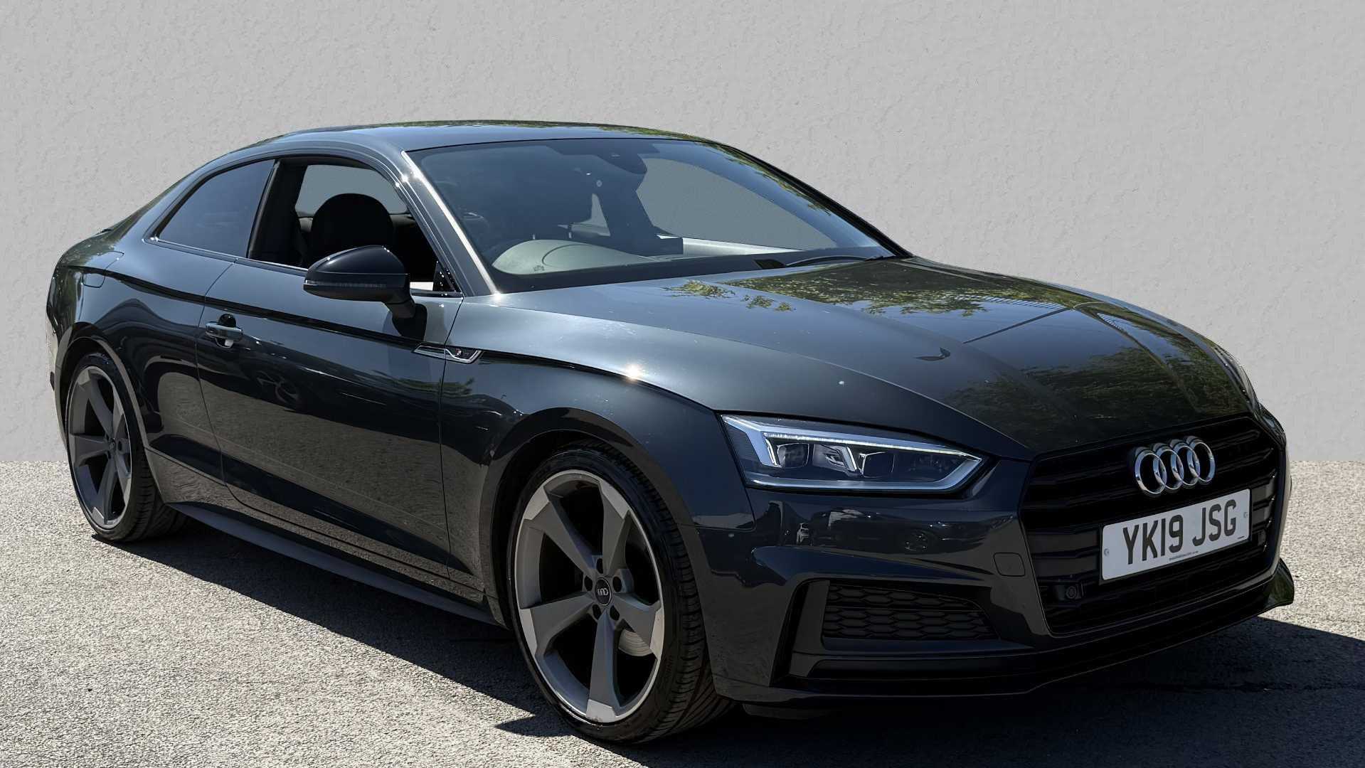 Main listing image - Audi A5