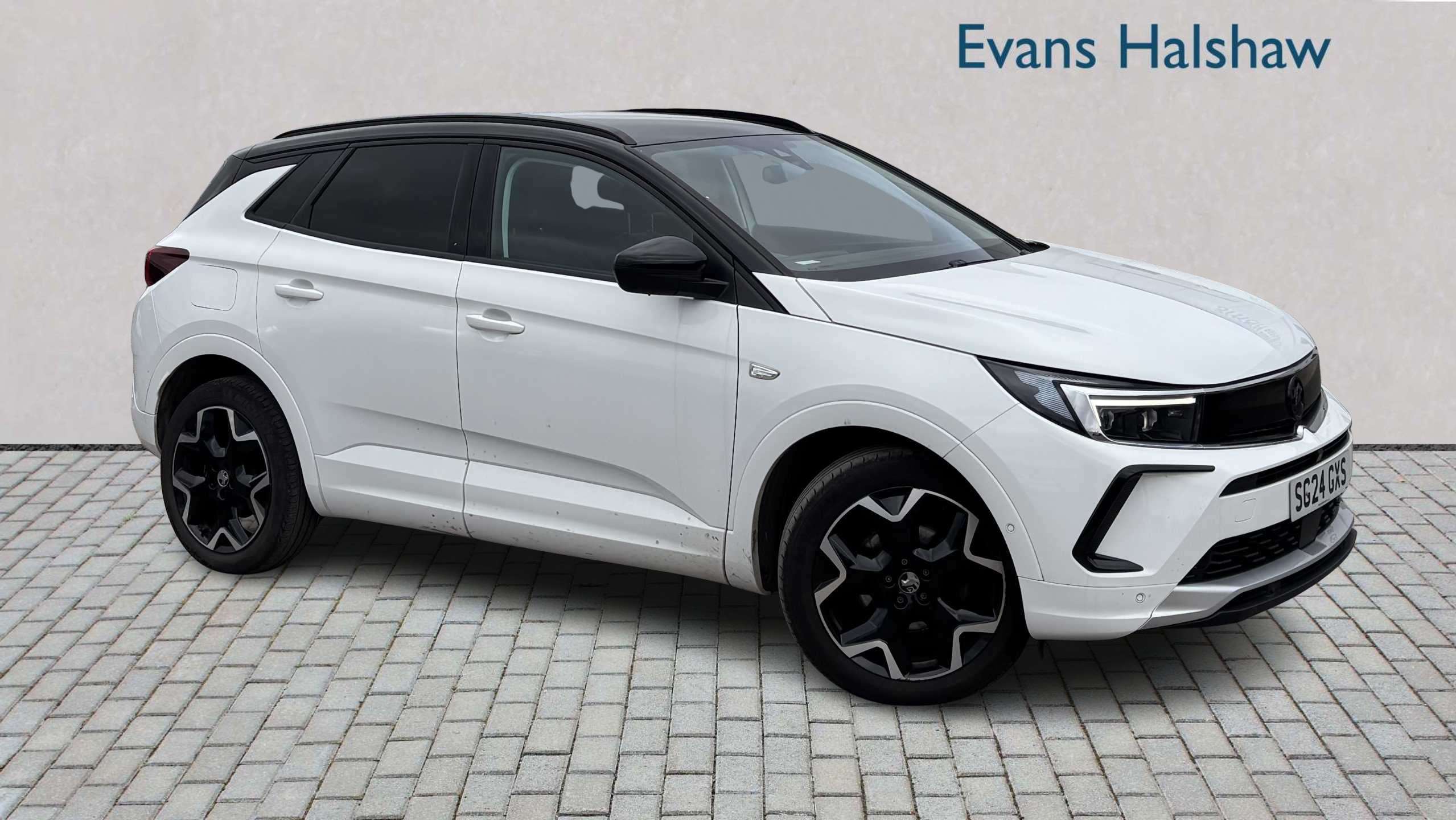 Main listing image - Vauxhall Grandland