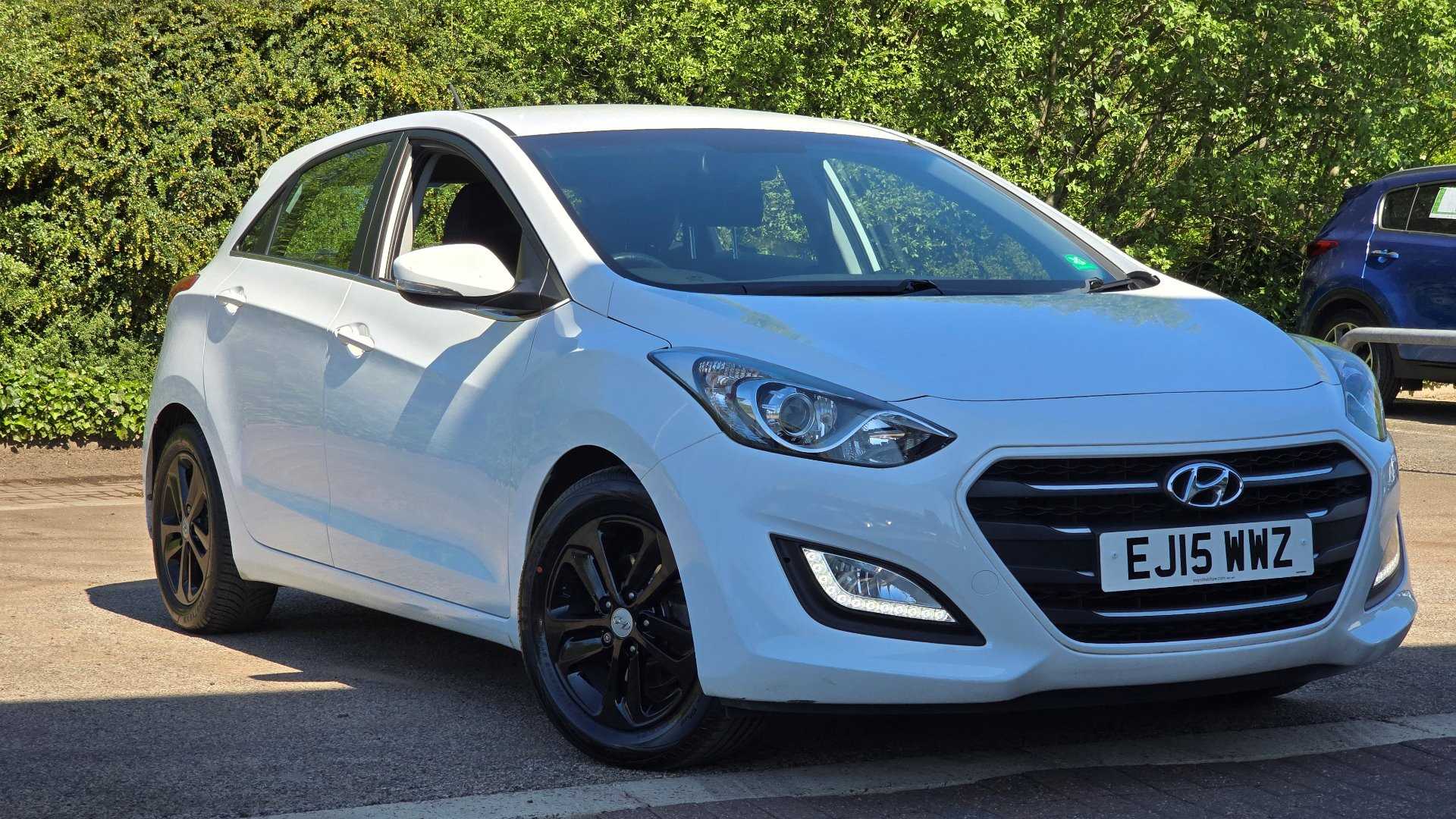 Main listing image - Hyundai i30