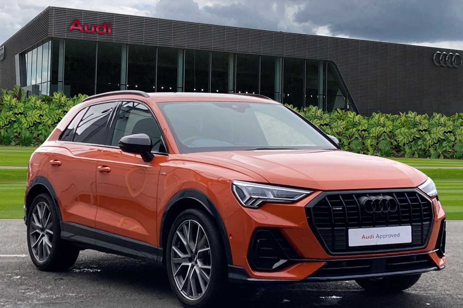 Main listing image - Audi Q3