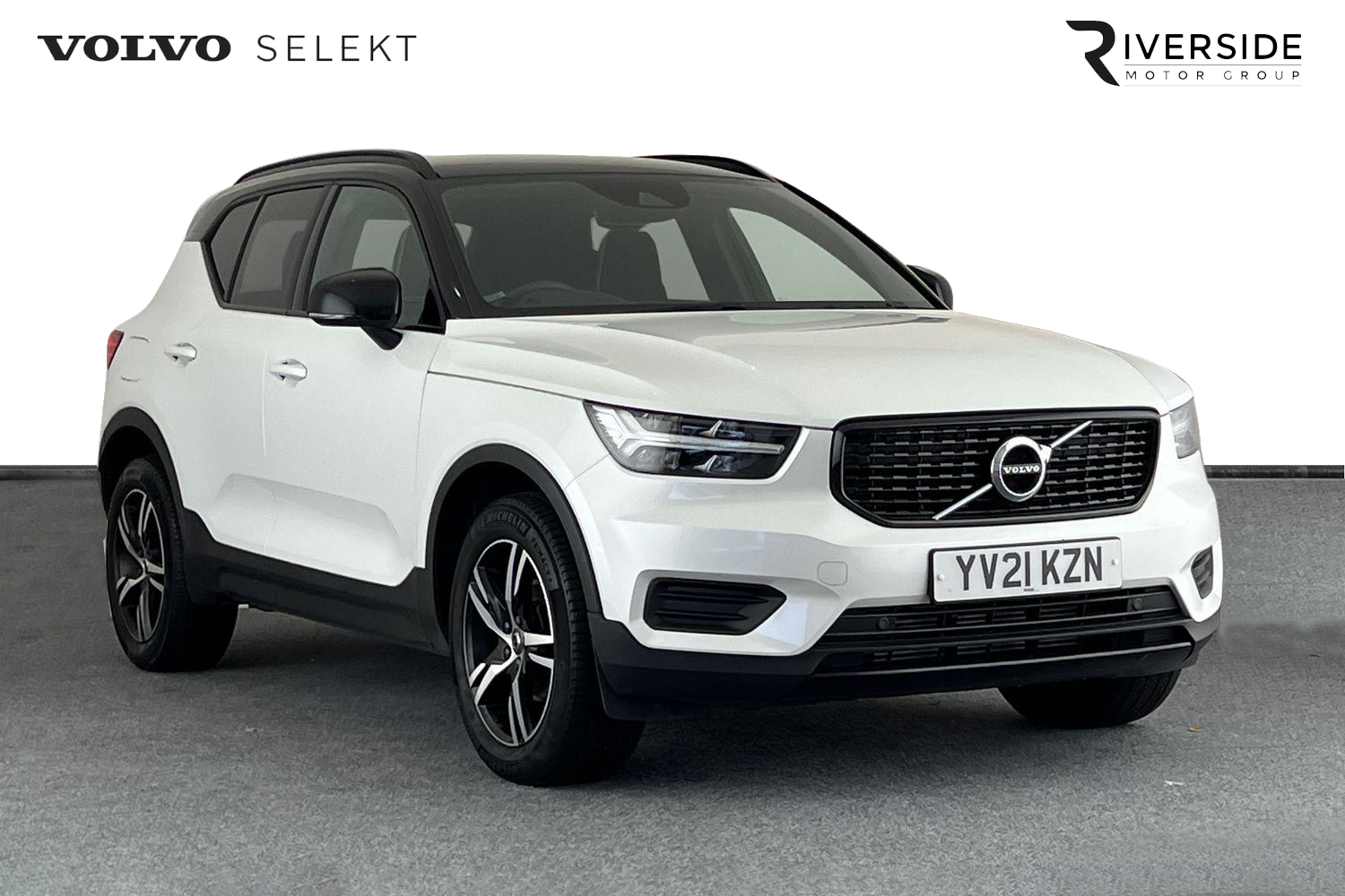 Main listing image - Volvo XC40