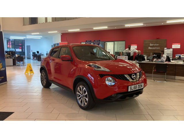 Main listing image - Nissan Juke