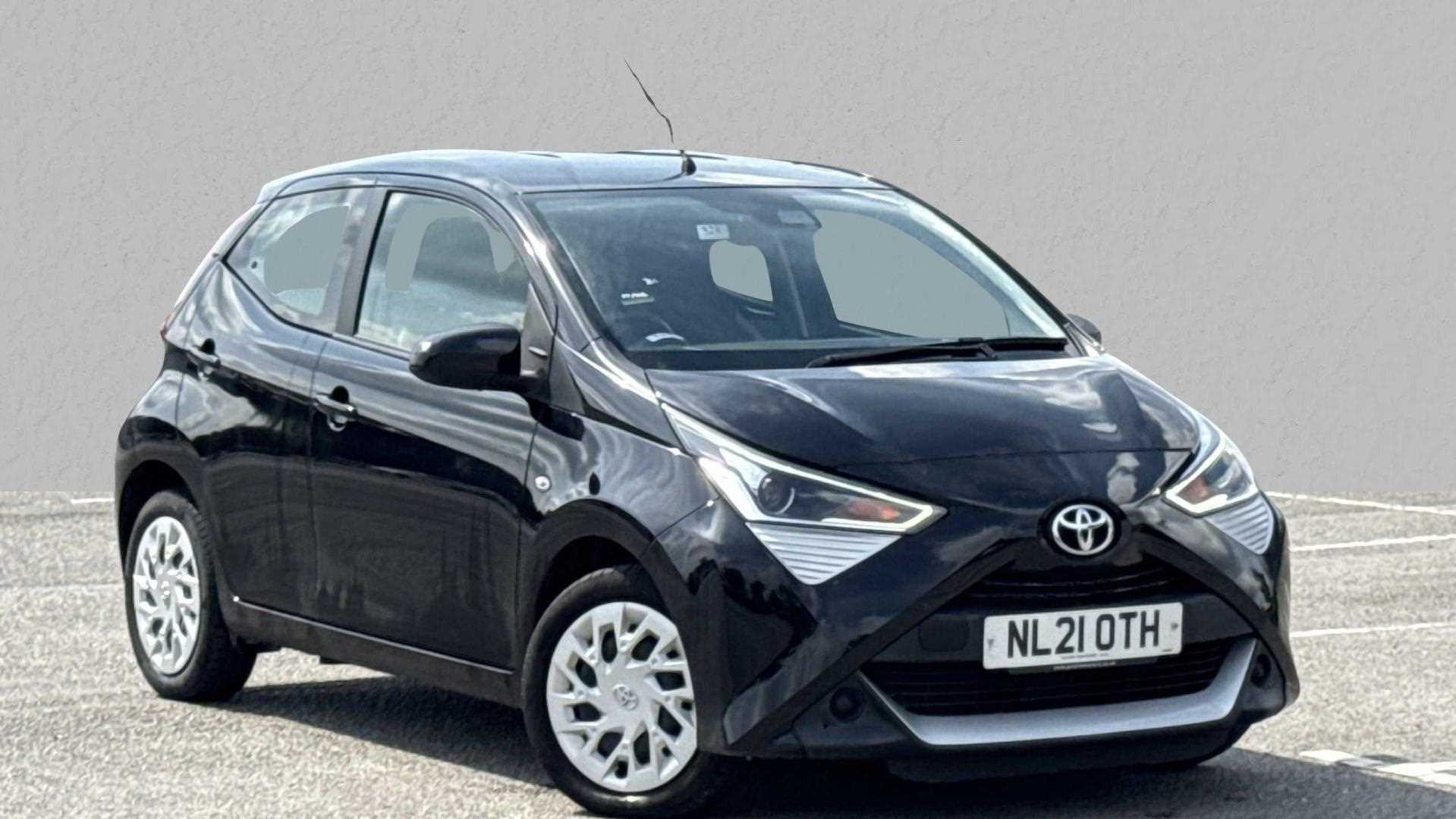 Main listing image - Toyota Aygo