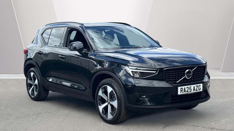 Main listing image - Volvo XC40