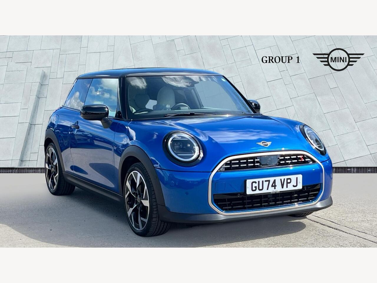 Main listing image - MINI Hatchback