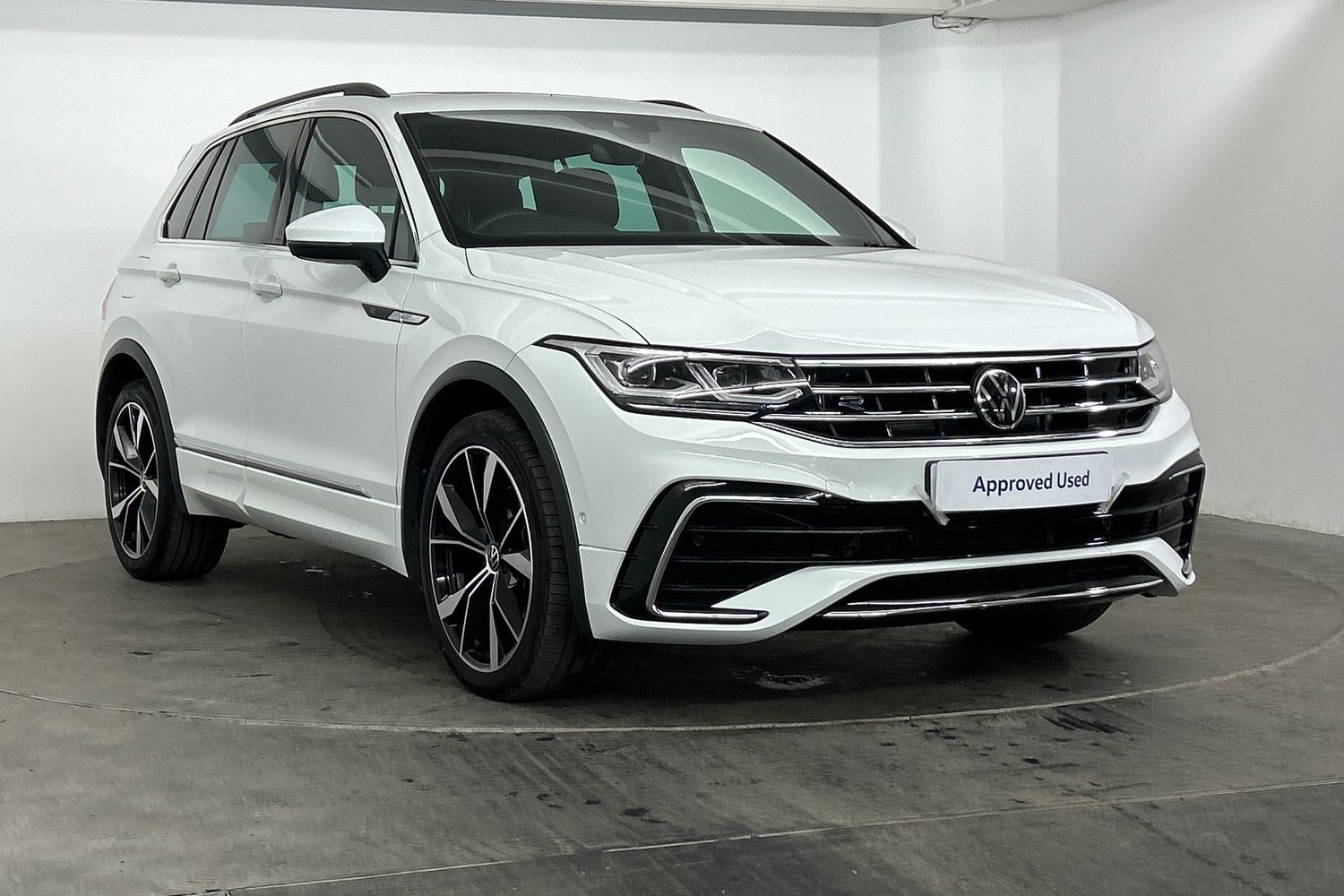 Main listing image - Volkswagen Tiguan