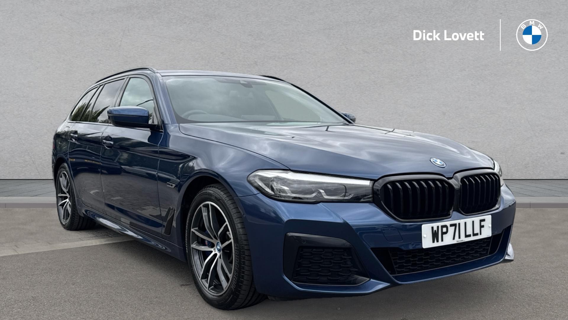Main listing image - BMW 5 Series Touring