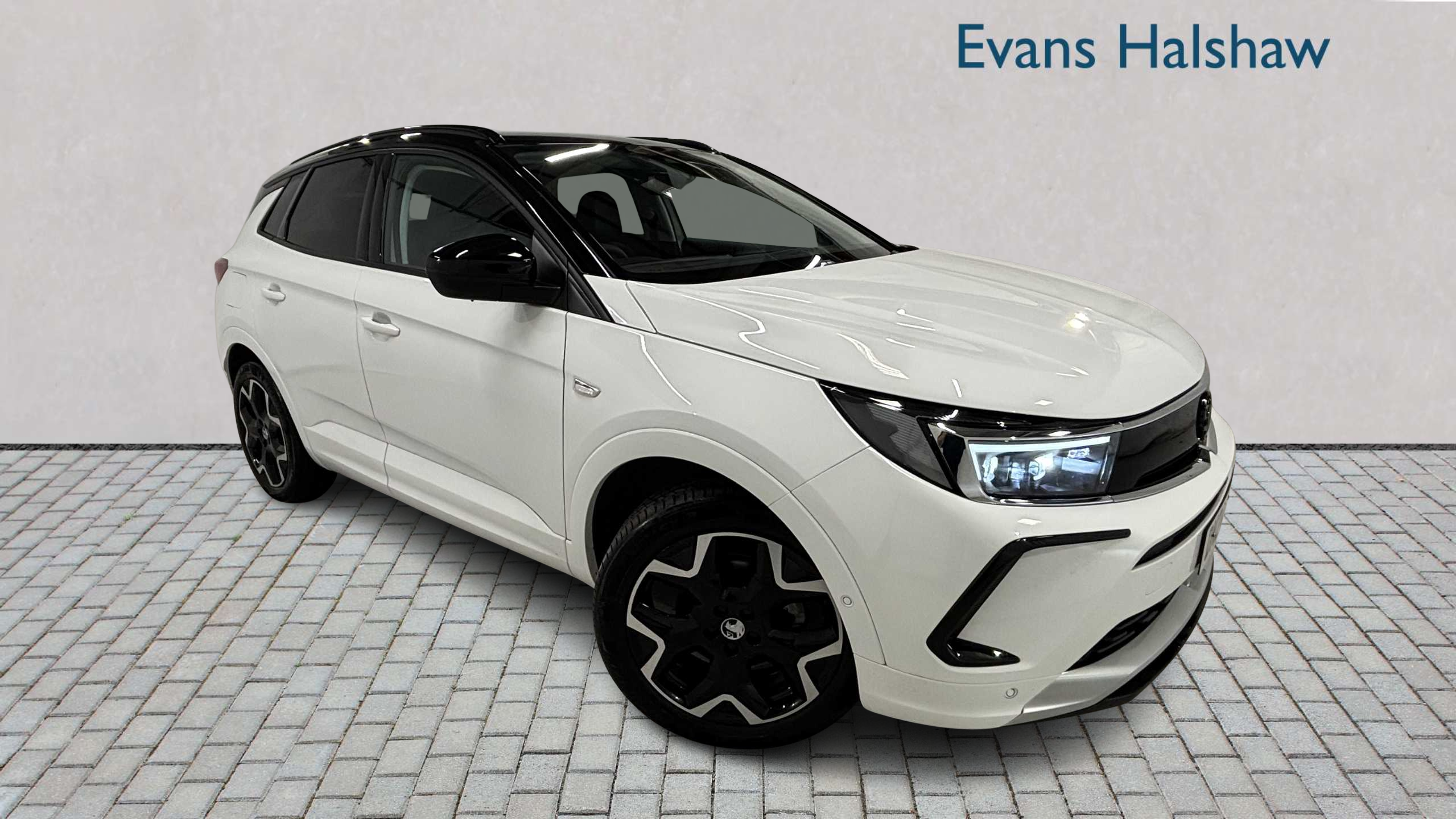 Main listing image - Vauxhall Grandland