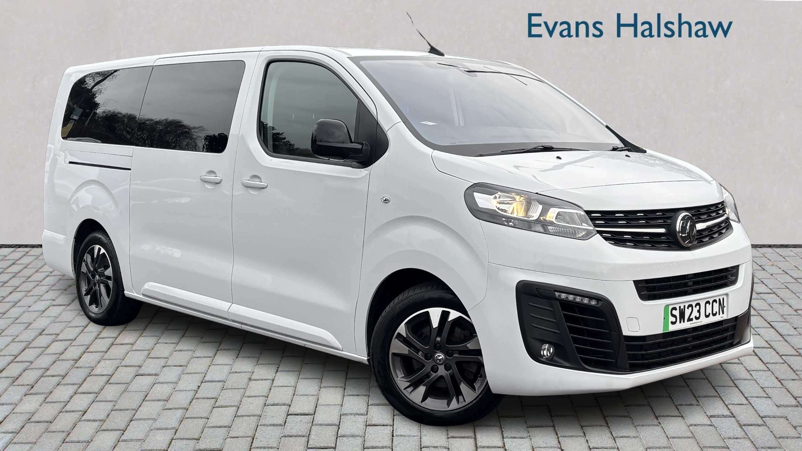 Main listing image - Vauxhall Vivaro Life-e