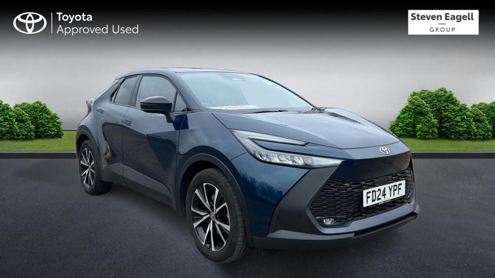 Main listing image - Toyota C-HR