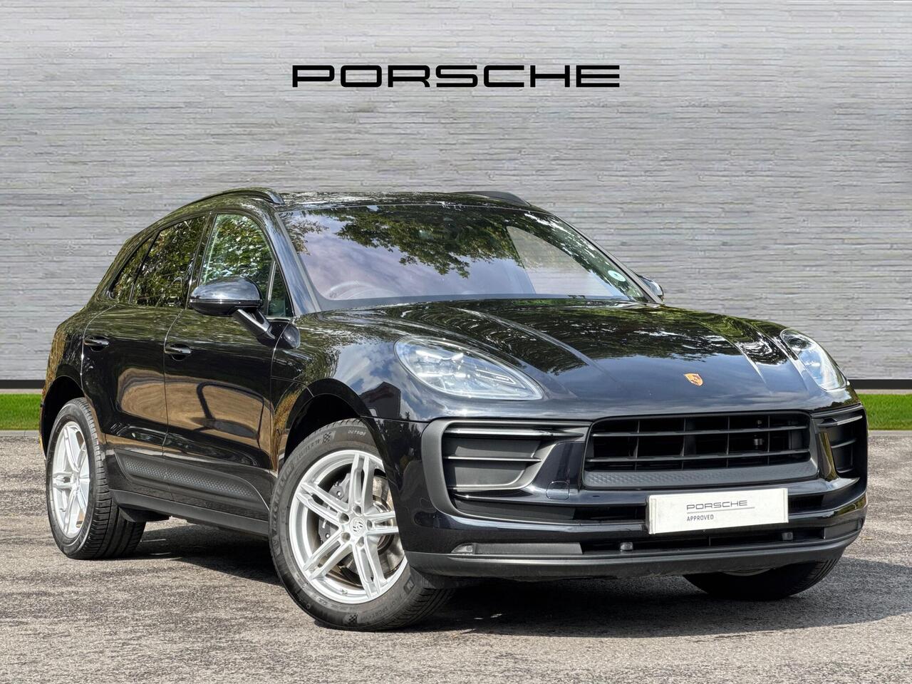 Main listing image - Porsche Macan