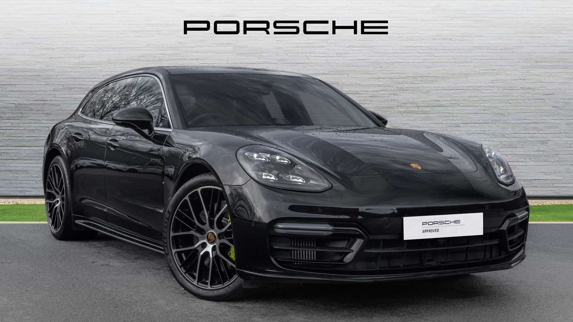 Main listing image - Porsche Panamera Sport Turismo