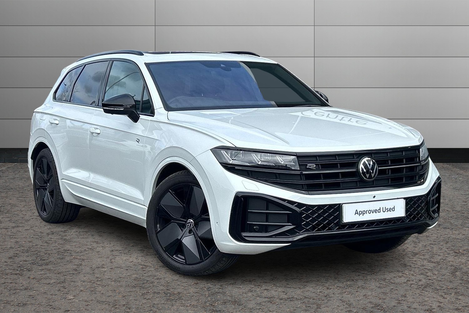 Main listing image - Volkswagen Touareg