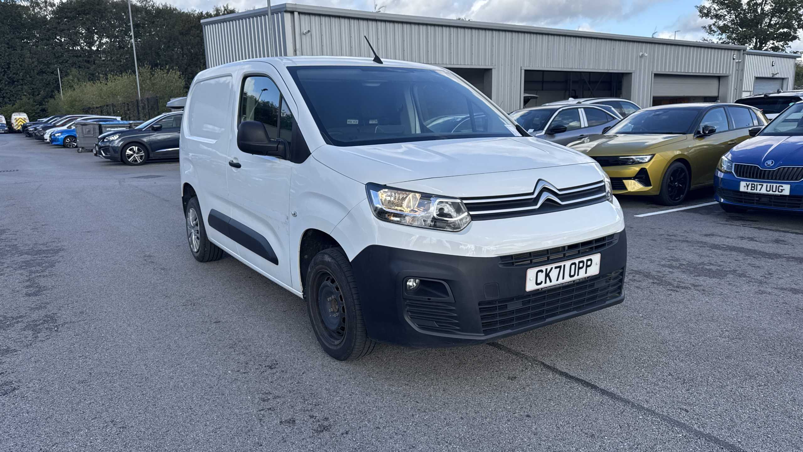 Main listing image - Citroen Berlingo Van