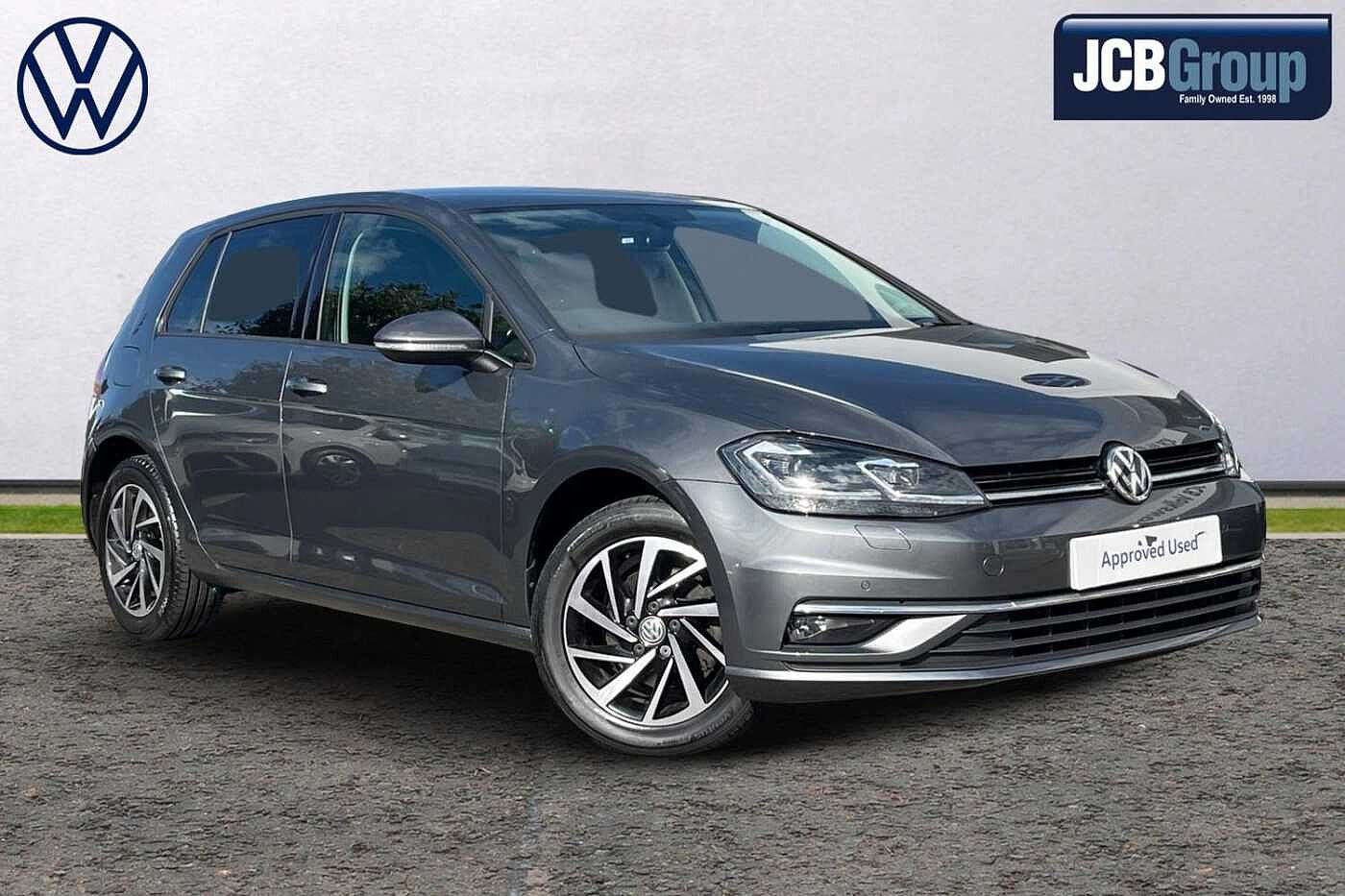 Main listing image - Volkswagen Golf