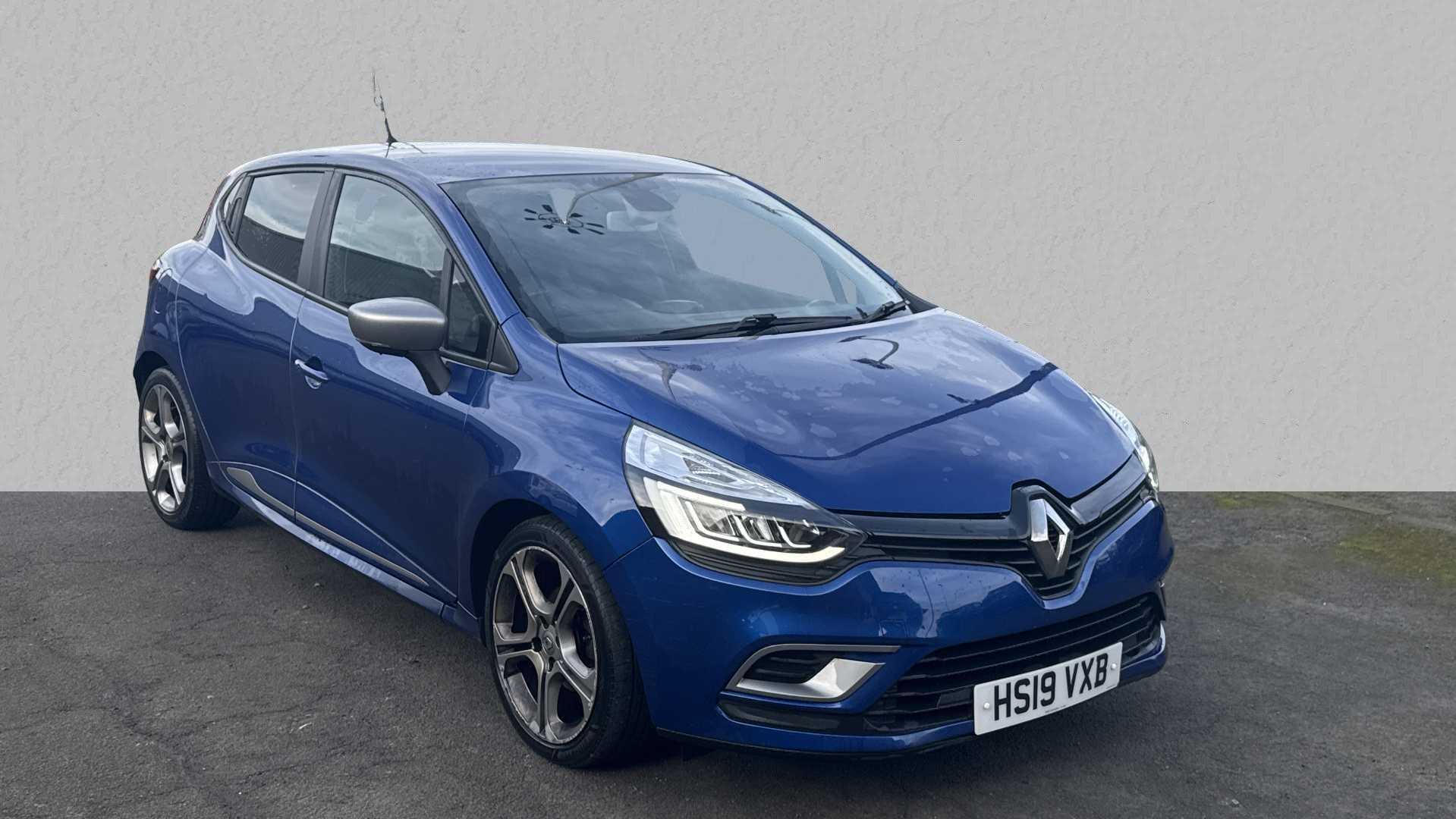 Main listing image - Renault Clio