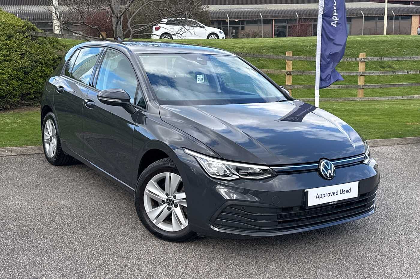 Main listing image - Volkswagen Golf
