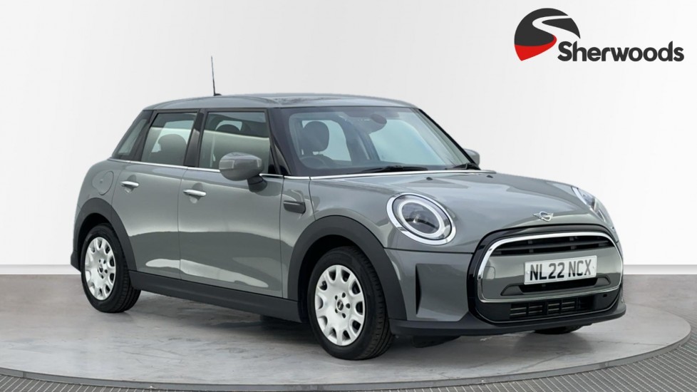 Main listing image - MINI Hatchback 5dr