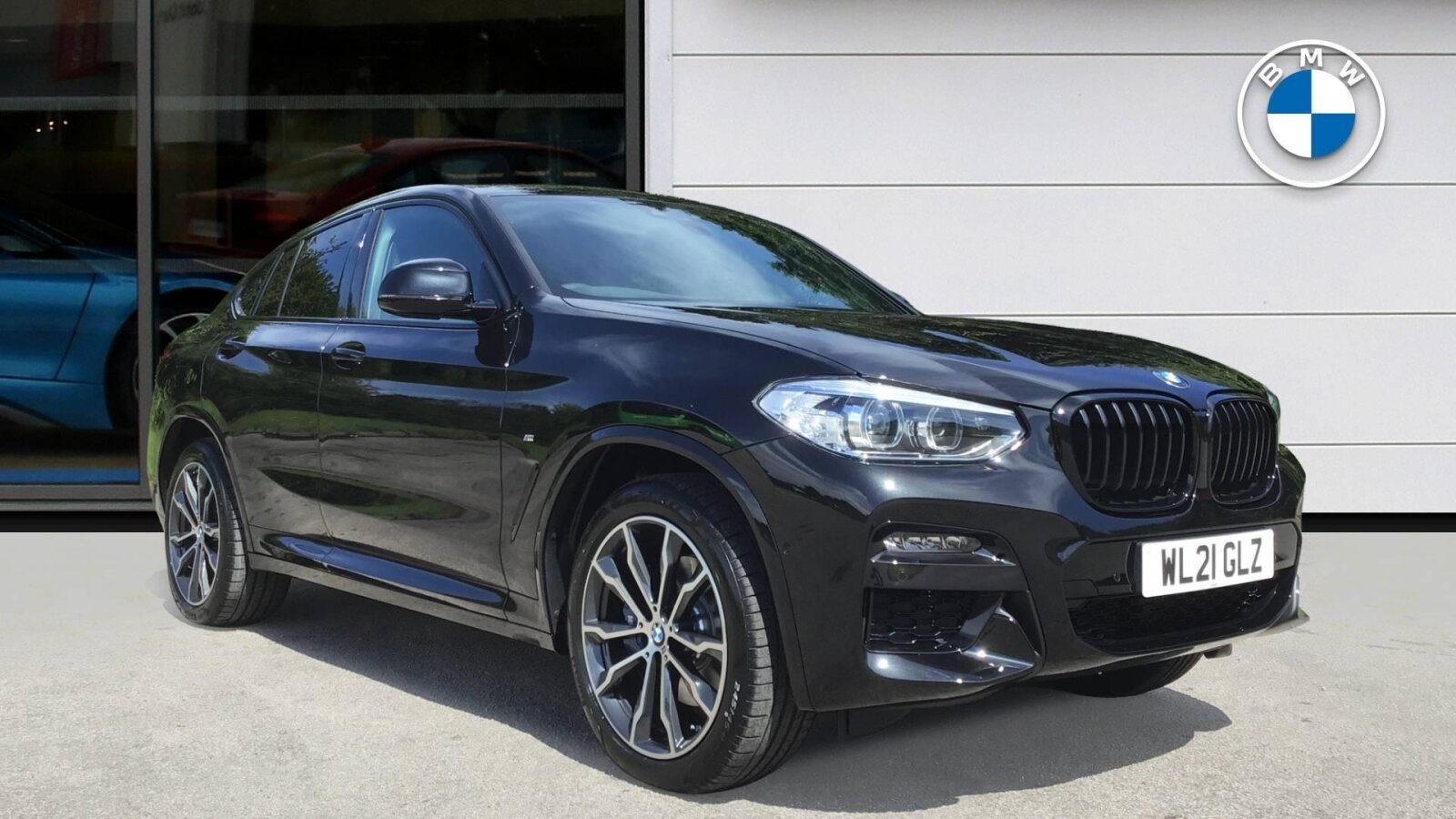 Main listing image - BMW X4