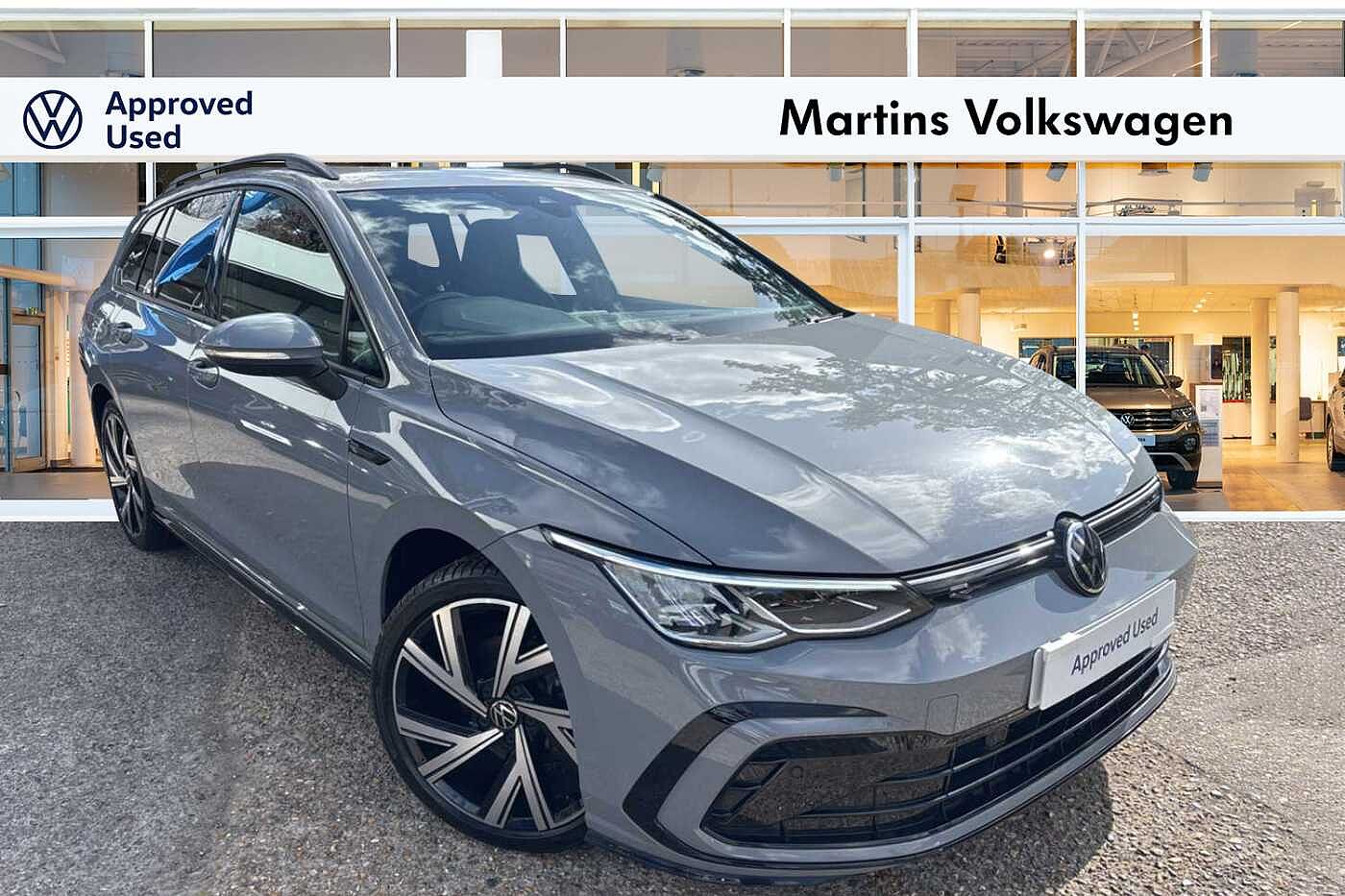 Main listing image - Volkswagen Golf Estate