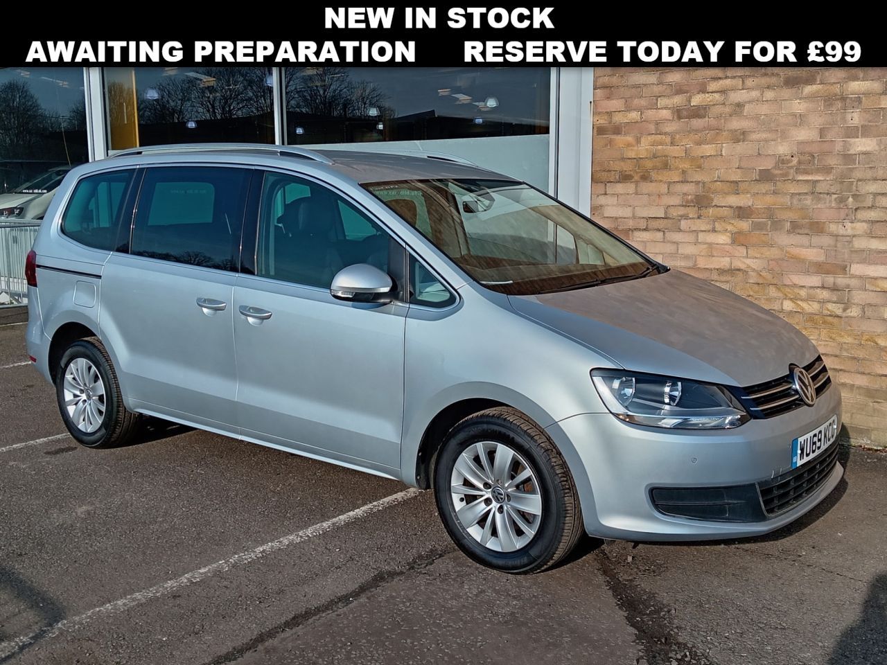 Main listing image - Volkswagen Sharan