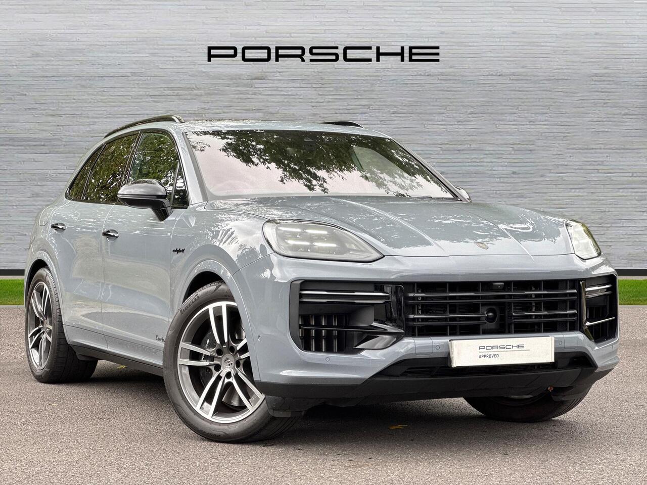 Main listing image - Porsche Cayenne