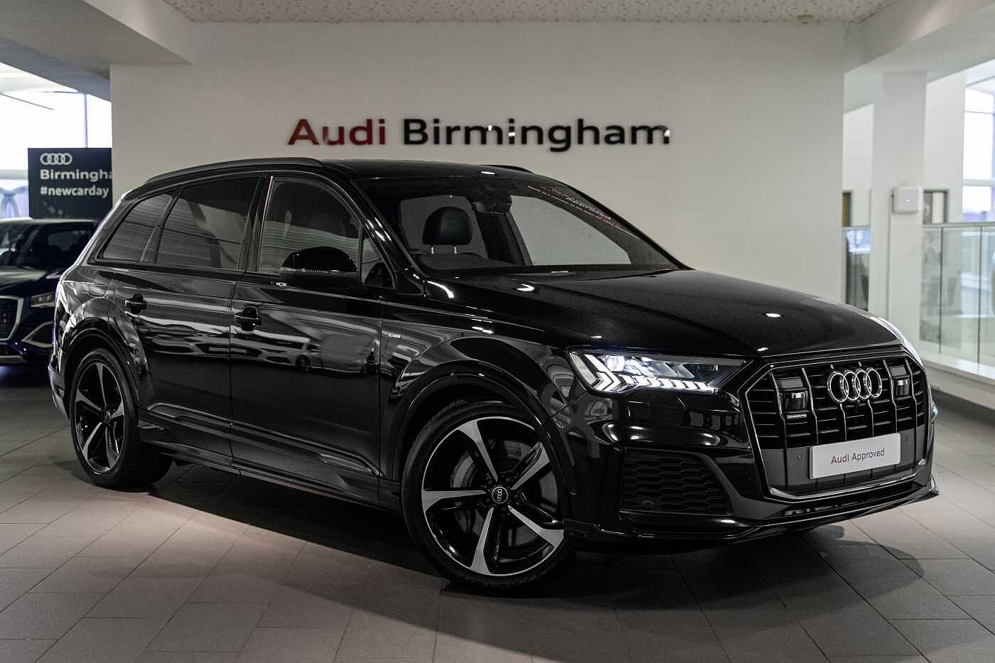 Main listing image - Audi Q7