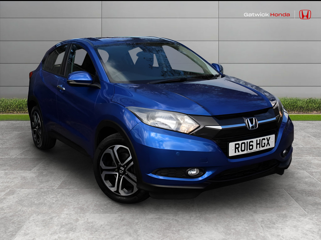 Main listing image - Honda HR-V