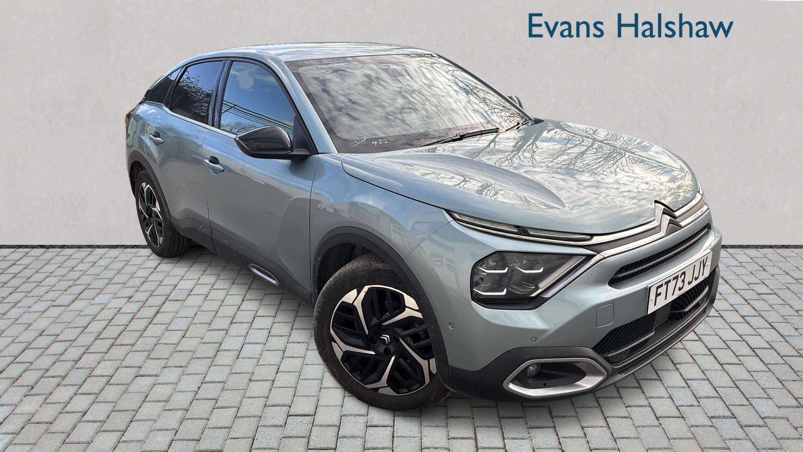 Main listing image - Citroen C4