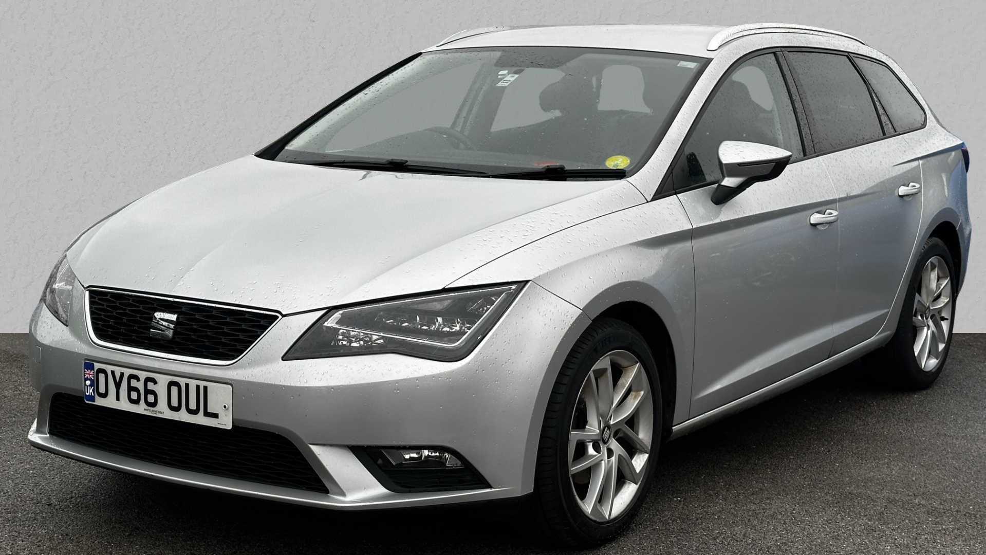 Main listing image - SEAT Leon ST