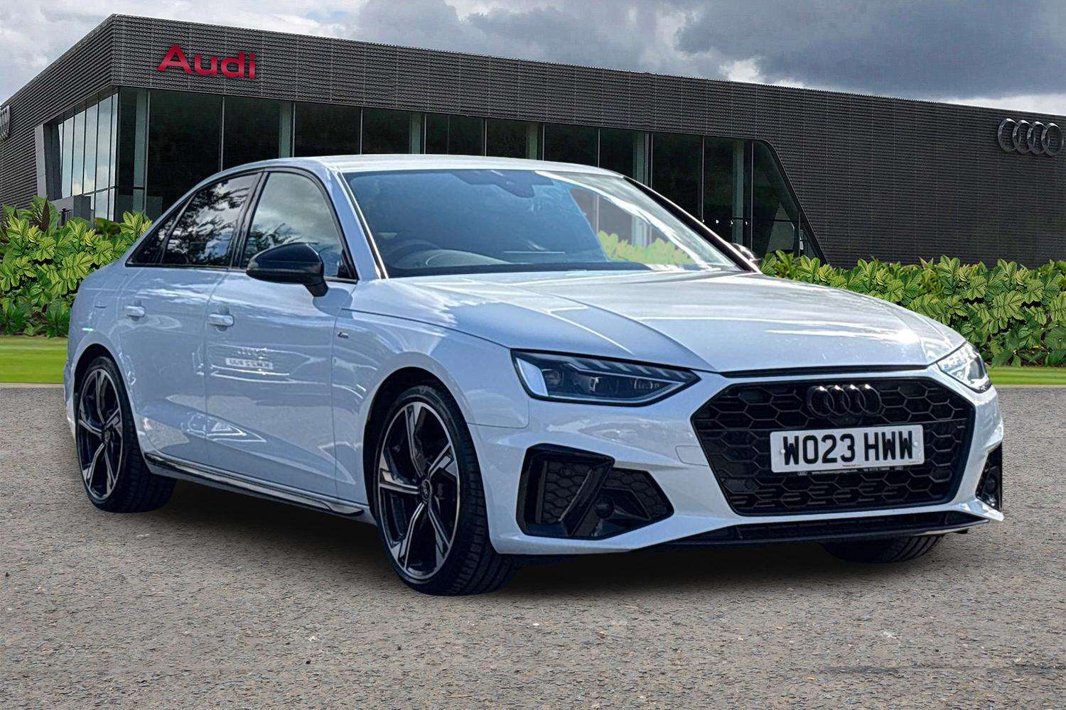 Main listing image - Audi A4
