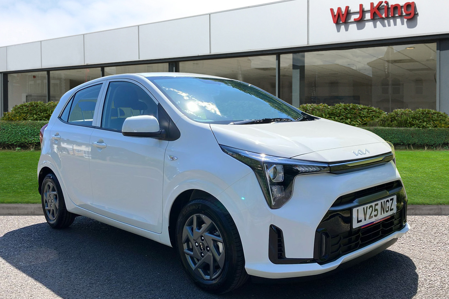 Main listing image - Kia Picanto