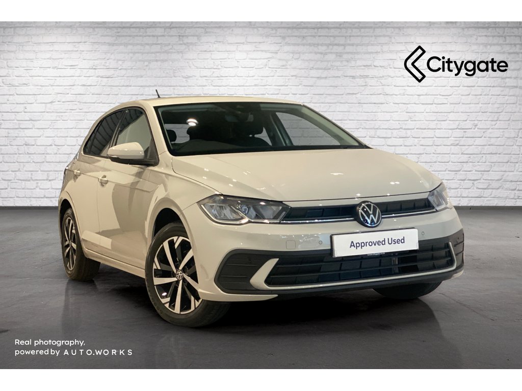 Main listing image - Volkswagen Polo