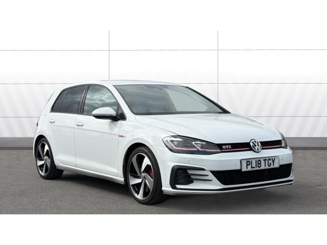 Main listing image - Volkswagen Golf