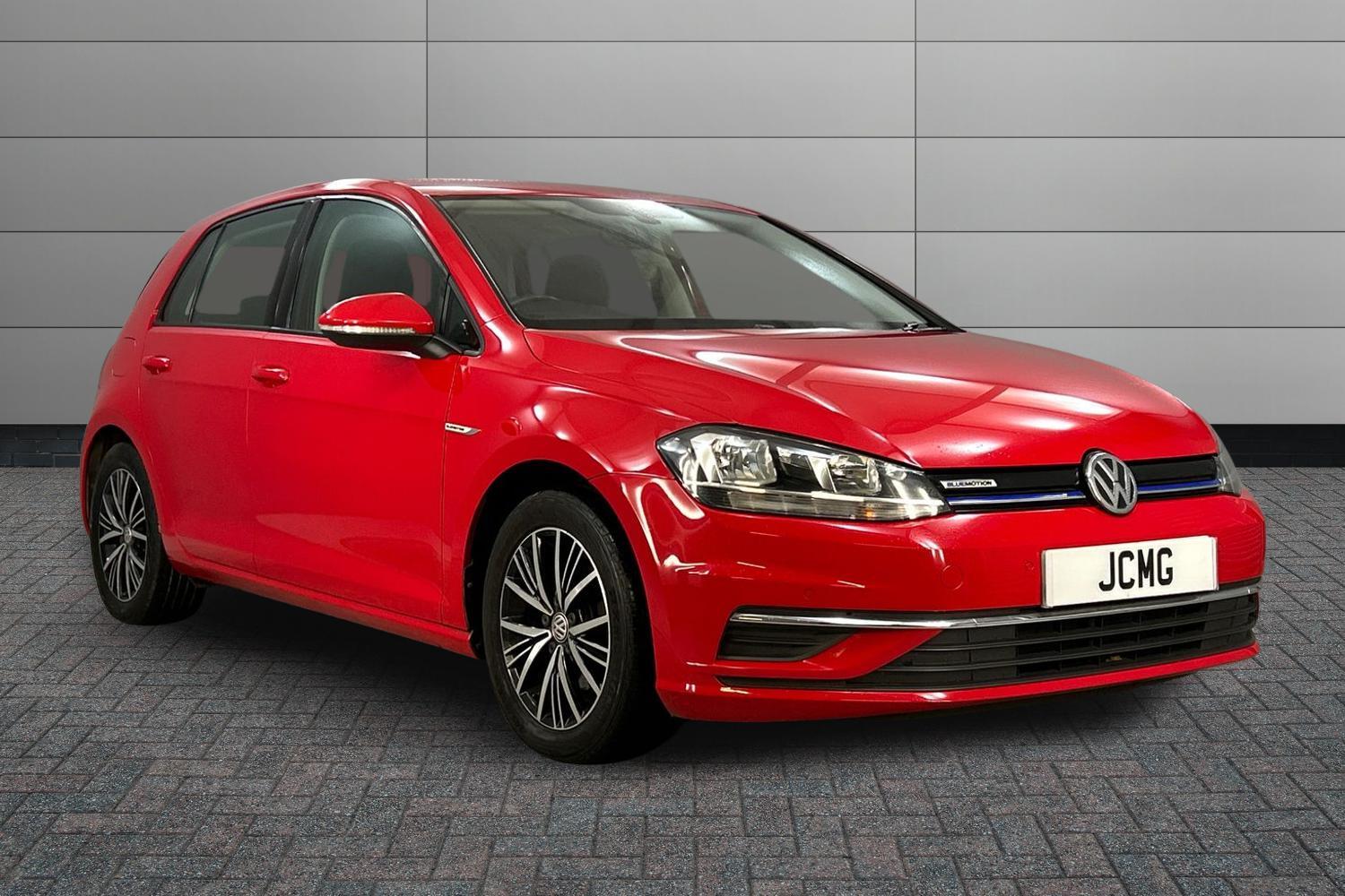 Main listing image - Volkswagen Golf