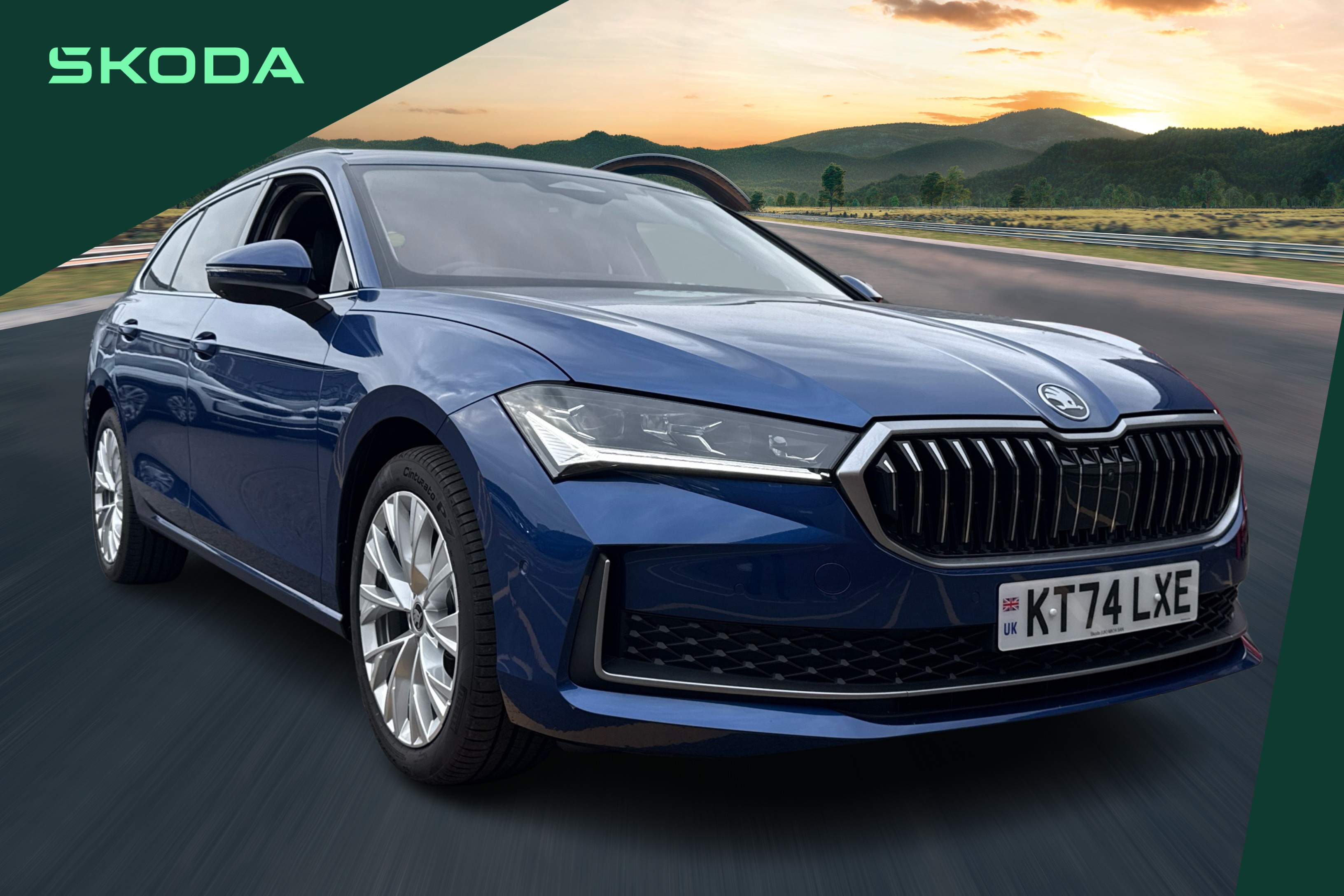 Main listing image - Skoda Superb Estate