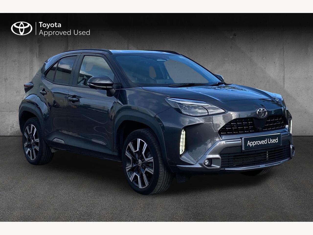 Main listing image - Toyota Yaris Cross