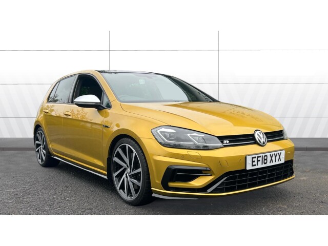 Main listing image - Volkswagen Golf