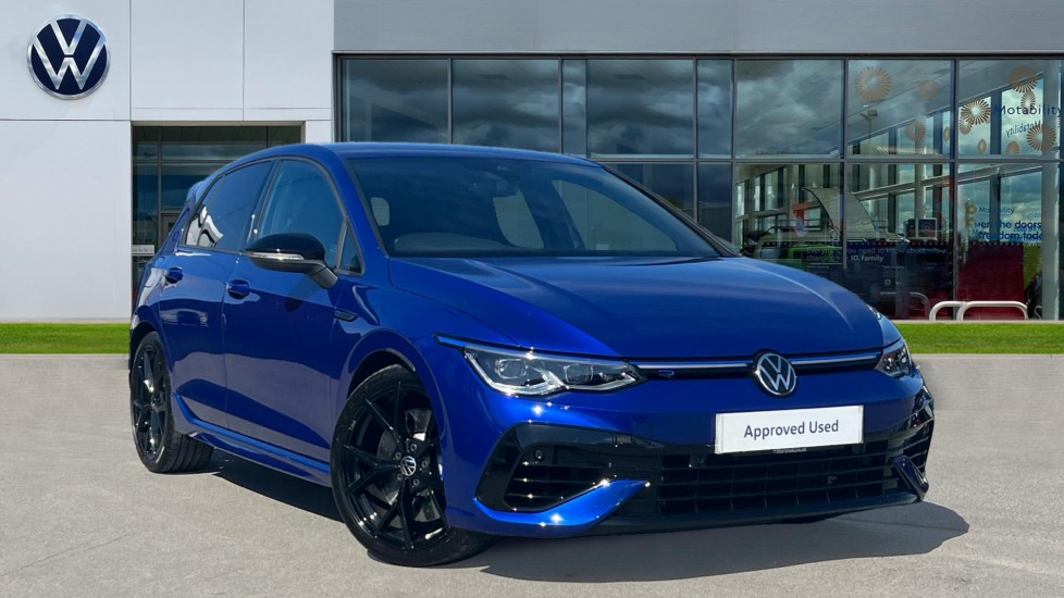 Main listing image - Volkswagen Golf R