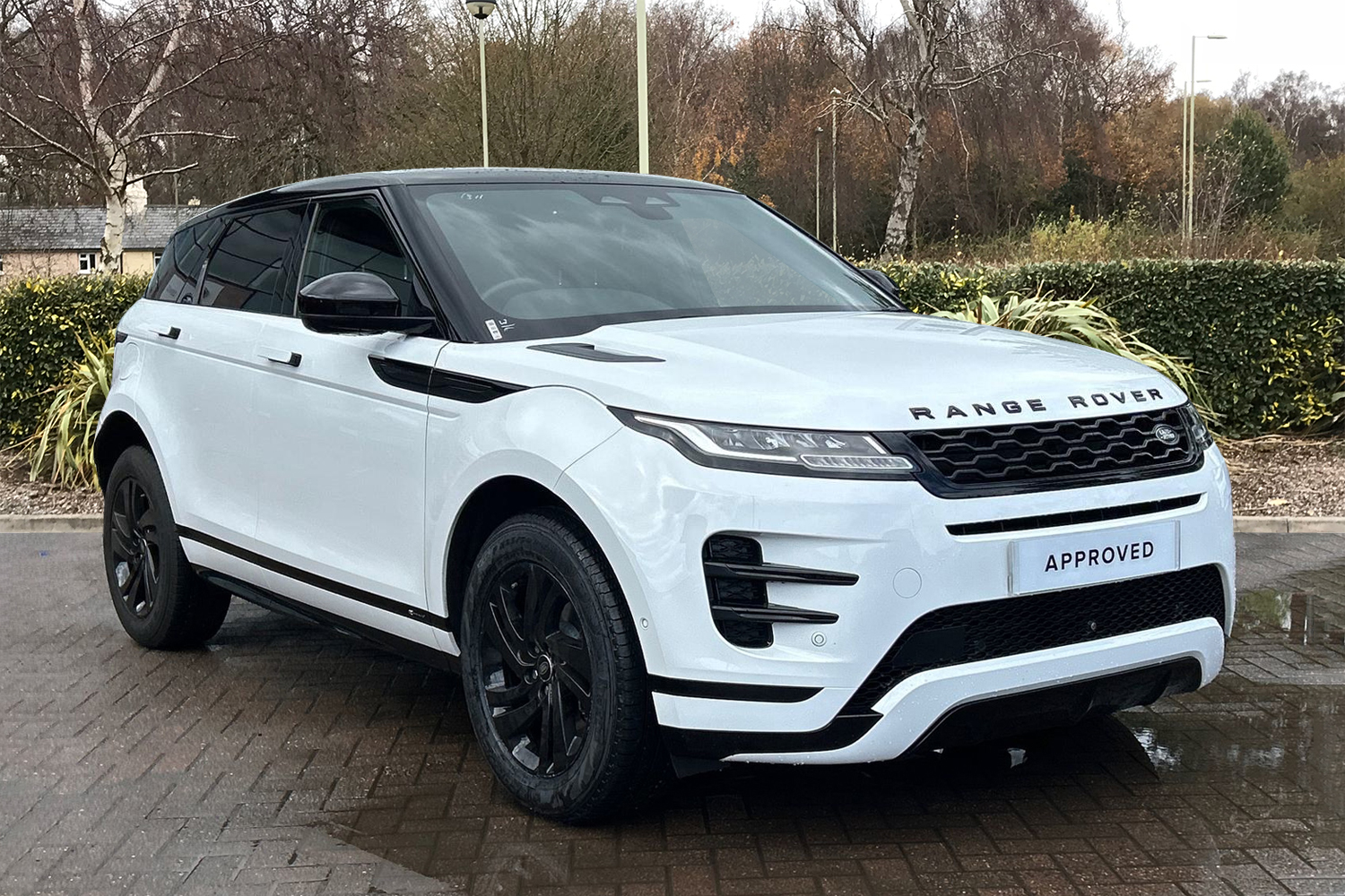 Main listing image - Land Rover Range Rover Evoque
