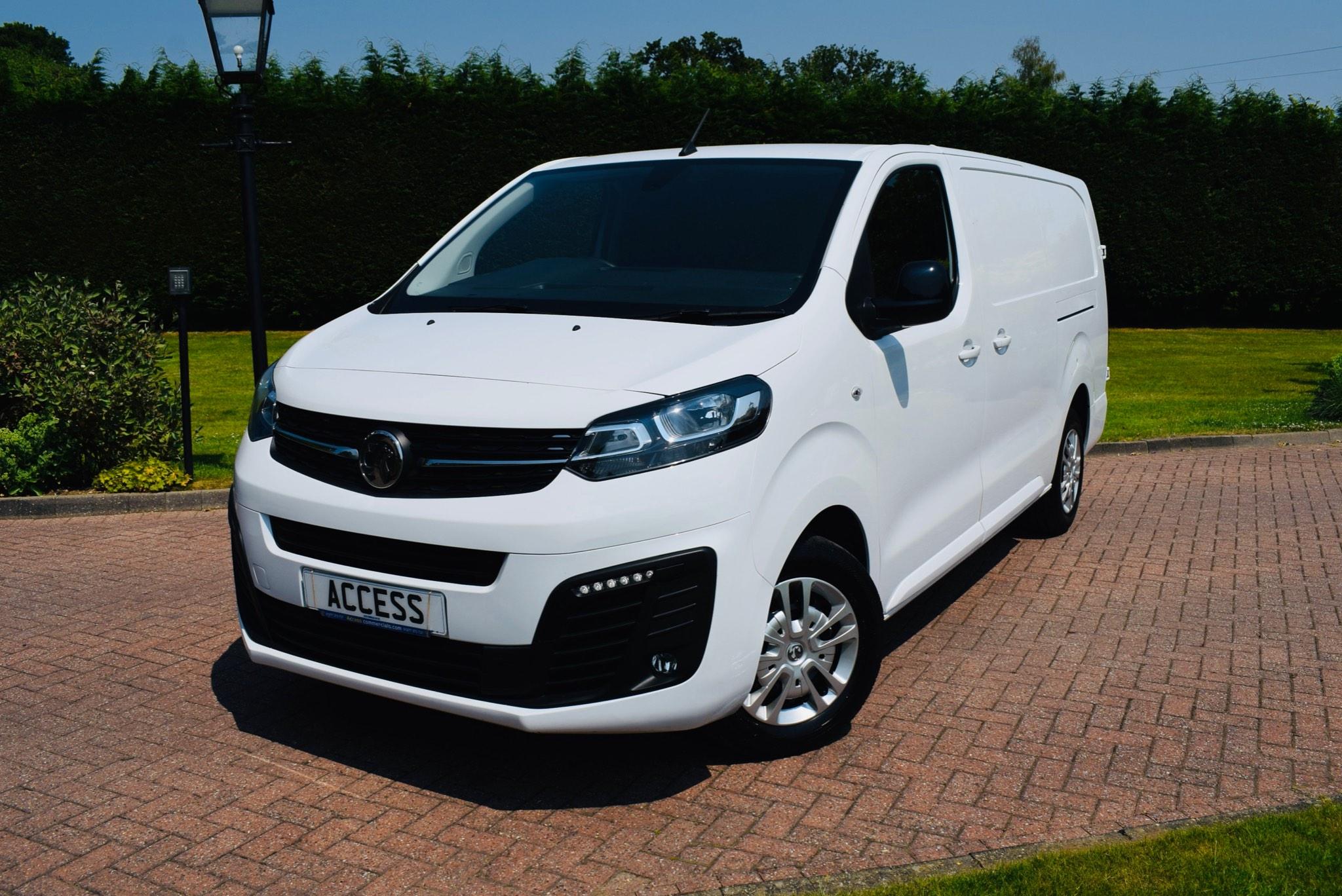 Main listing image - Vauxhall Vivaro