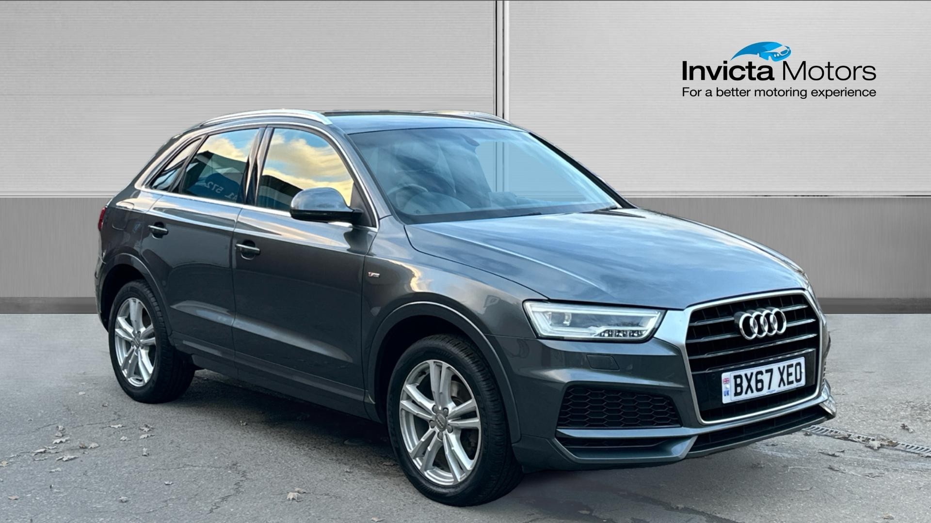 Main listing image - Audi Q3